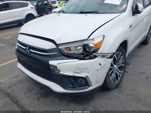 2018 MITSUBISHI OUTLANDER SPORT JA4AR3AU1JU011011 Photo 5