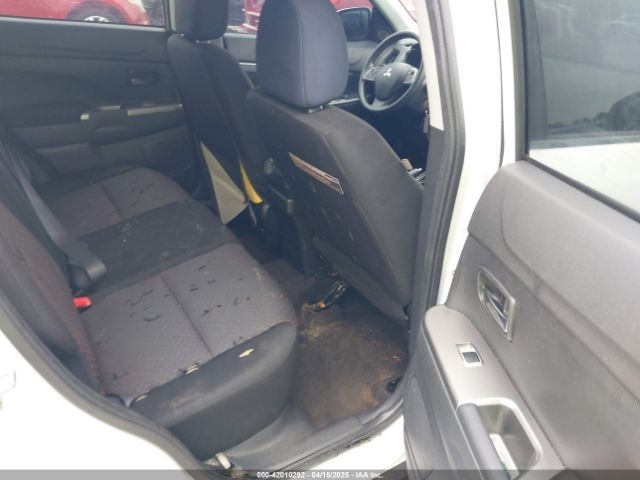 2018 MITSUBISHI OUTLANDER SPORT JA4AR3AU1JU011011 Photo 7