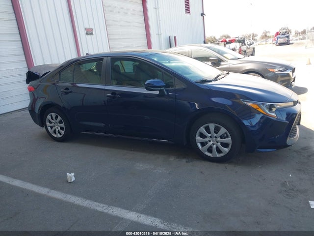 5YFEPMAE0NP320936 Toyota COROLLA LE