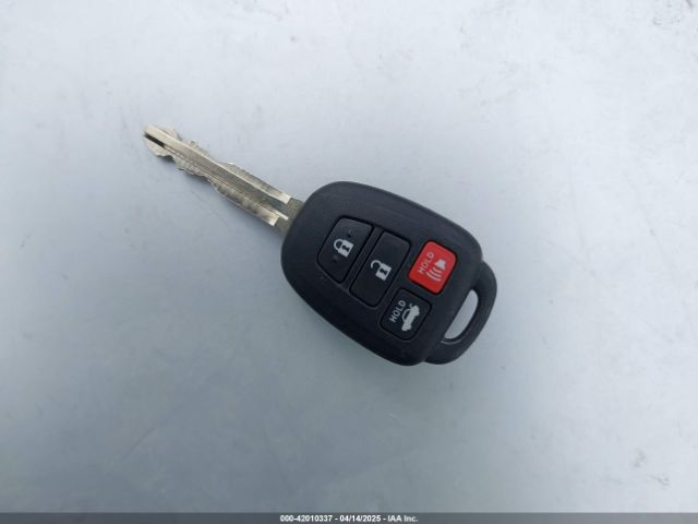 5YFBURHE2GP505281 Toyota COROLLA LE