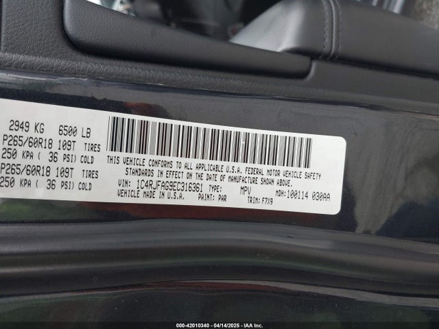 1C4RJFAG9EC316361 Jeep Grand Cherokee Laredo