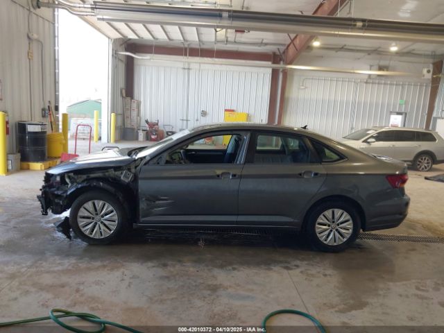 3VWC57BU3KM070838 Volkswagen 1.4 tsi