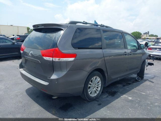 2012 TOYOTA SIENNA 5TDYK3DC5CS244182 Photo 3