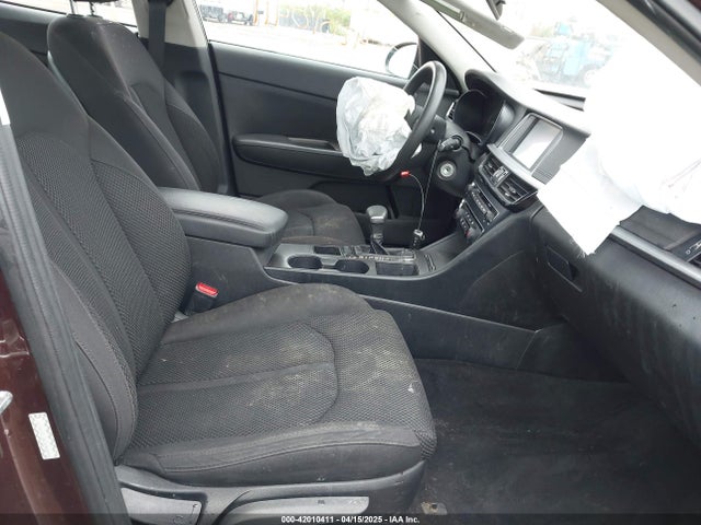 5XXGT4L38LG383093 KIA Optima Lx