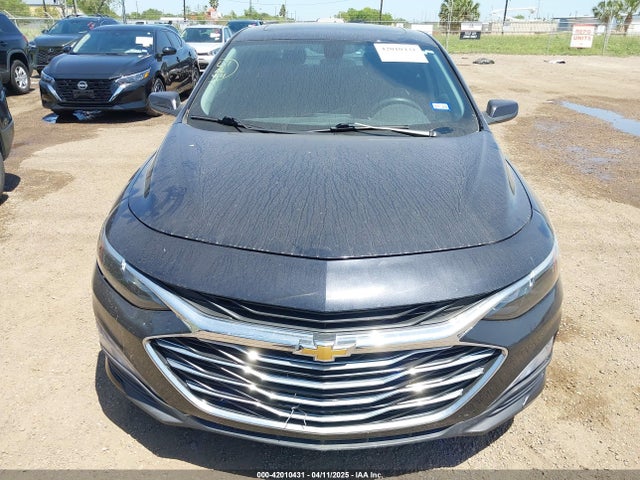 1G1ZD5ST0NF145858 Chevrolet Malibu Fwd Lt