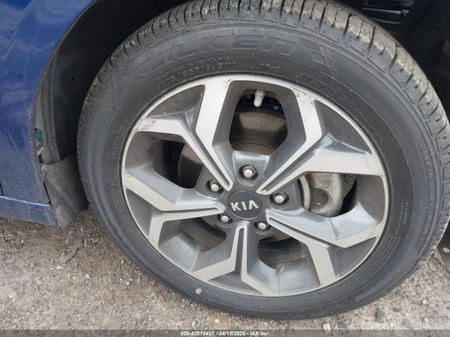 3KPF24AD7LE194888 KIA Forte Lxs