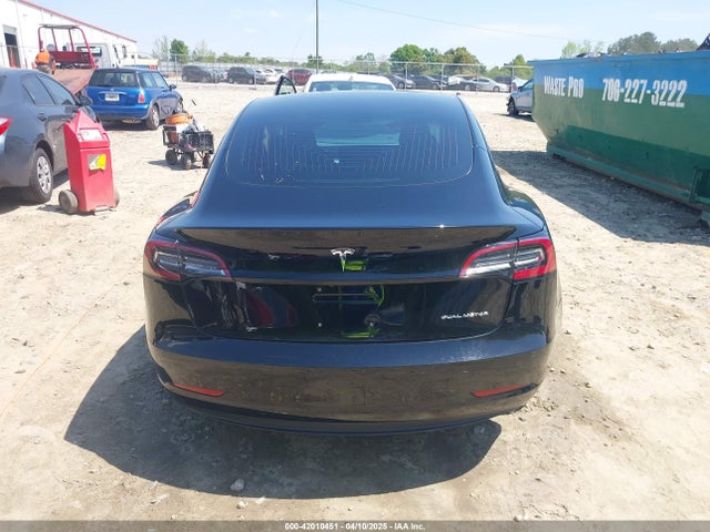 5YJ3E1EB1JF122786 Tesla Model 3 Long Range/performance