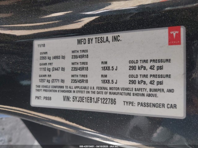 2018 TESLA MODEL 3 5YJ3E1EB1JF122786 Photo 8