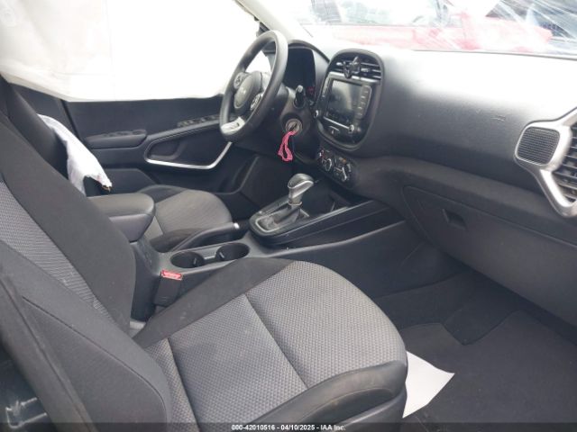KNDJ23AU7N7824576 KIA SOUL LX