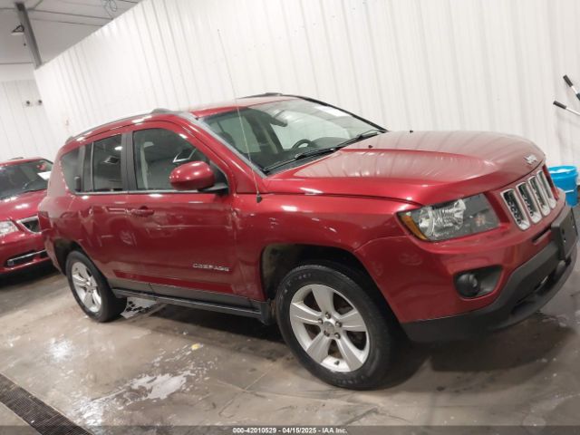 1C4NJDEB4GD706945 Jeep Compass Latitude