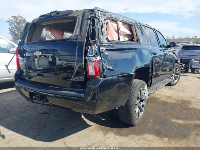 1GNSCHKC1JR131979 Chevrolet Suburban Lt