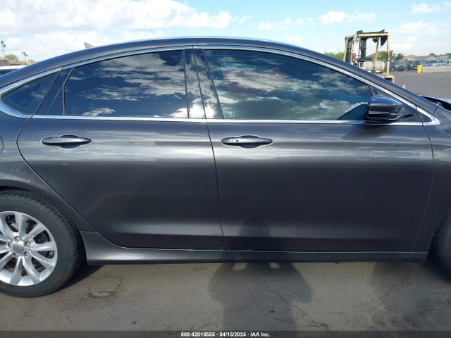 1C3CCCCB6GN146892 Chrysler 200 C