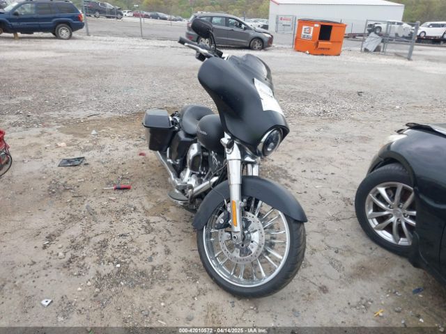 2014 HARLEY-DAVIDSON FLHX 1HD1KBM13EB696733