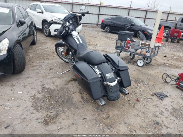 2014 HARLEY-DAVIDSON FLHX 1HD1KBM13EB696733 Photo 2