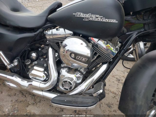2014 HARLEY-DAVIDSON FLHX 1HD1KBM13EB696733 Photo 7