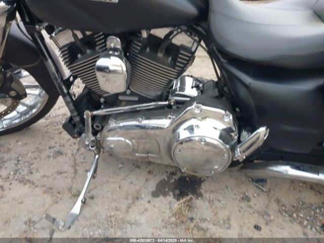 2014 HARLEY-DAVIDSON FLHX 1HD1KBM13EB696733 Photo 8