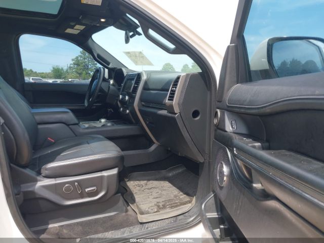 1FMJK1HT5JEA28301 Ford Expedition Max Xlt