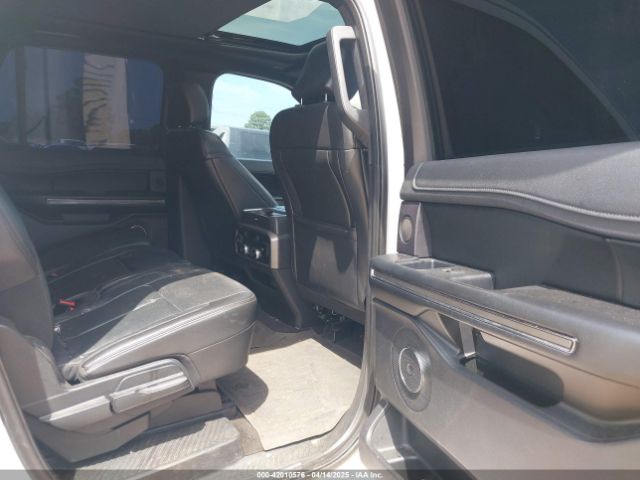 1FMJK1HT5JEA28301 Ford Expedition Max Xlt