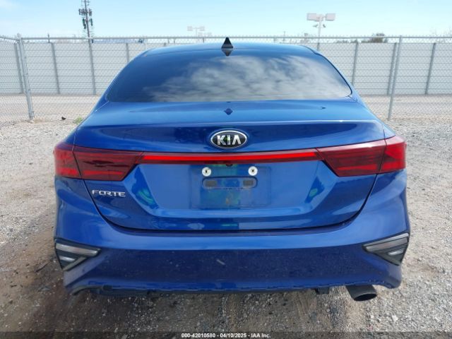 3KPF24AD9LE204823 KIA Forte Lxs
