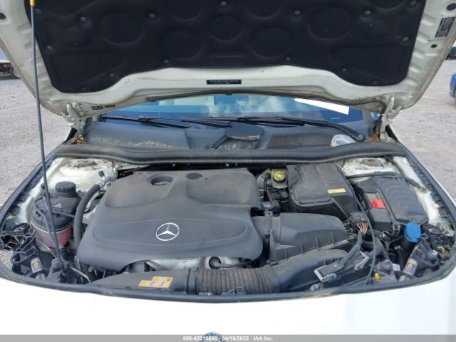 WDDSJ4GBXGN337380 Mercedes-Benz CLA 250 4MATIC