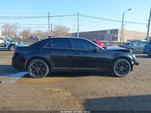 2C3CCAGG0GH191555 Chrysler 300 300s