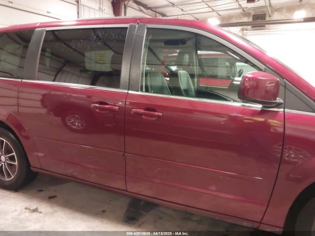 2C4RDGCG5HR749052 Dodge Grand Caravan Sxt