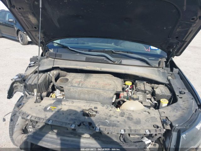 3C4NJDBBXJT155149 Jeep Compass Latitude 4x4