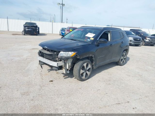 3C4NJDBBXJT155149 Jeep Compass Latitude 4x4