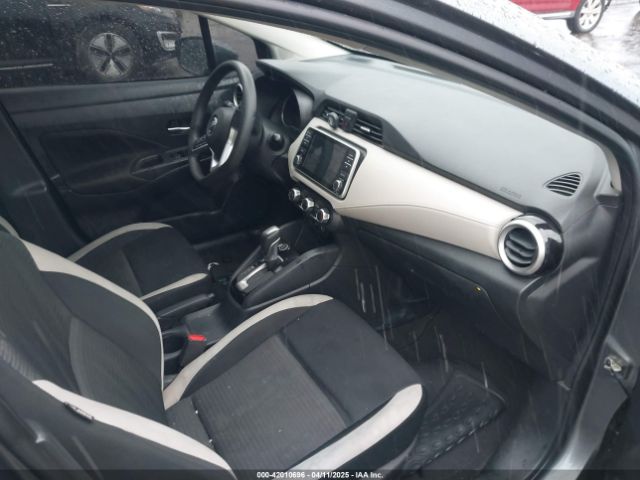 3N1CN8EV9ML891855 Nissan Versa Sv Xtronic Cvt