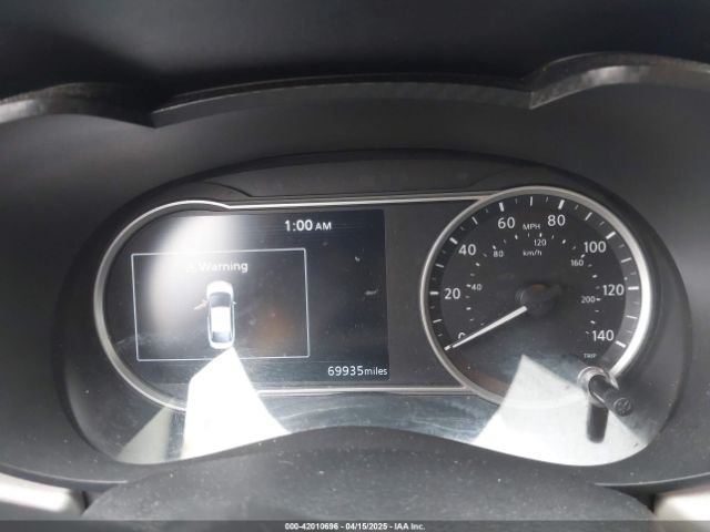 3N1CN8EV9ML891855 Nissan Versa Sv Xtronic Cvt