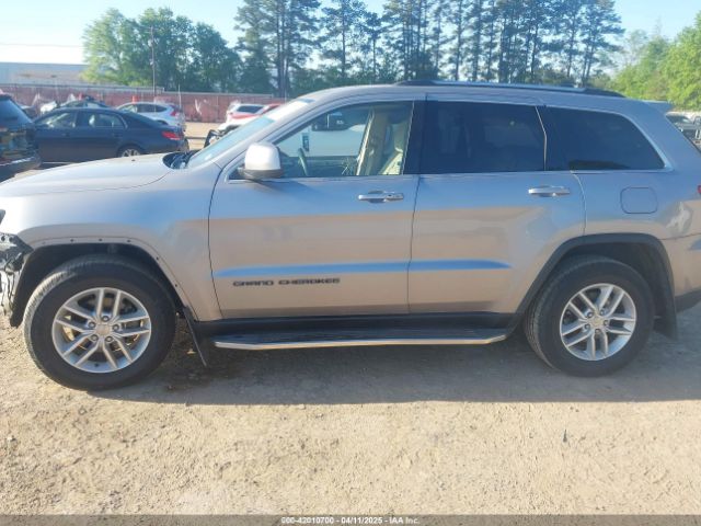 1C4RJFAG2HC816396 Jeep Grand Cherokee Laredo 4x4