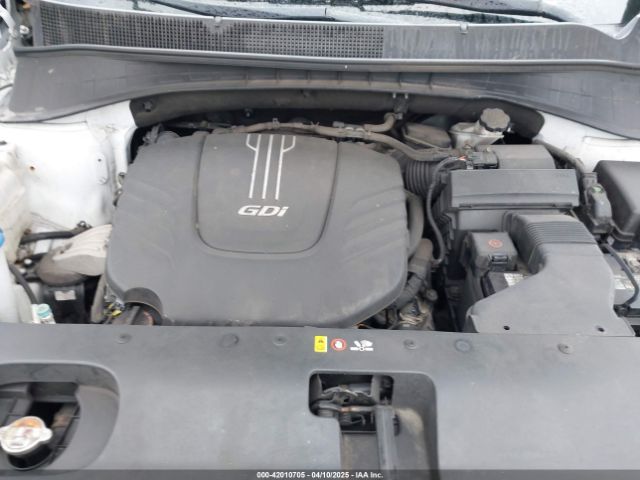 5XYPHDA50GG008709 KIA Sorento 3.3l Ex