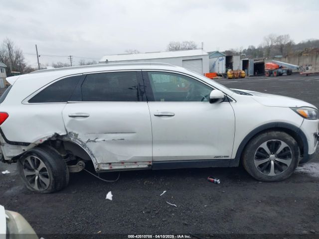 5XYPHDA50GG008709 KIA Sorento 3.3l Ex
