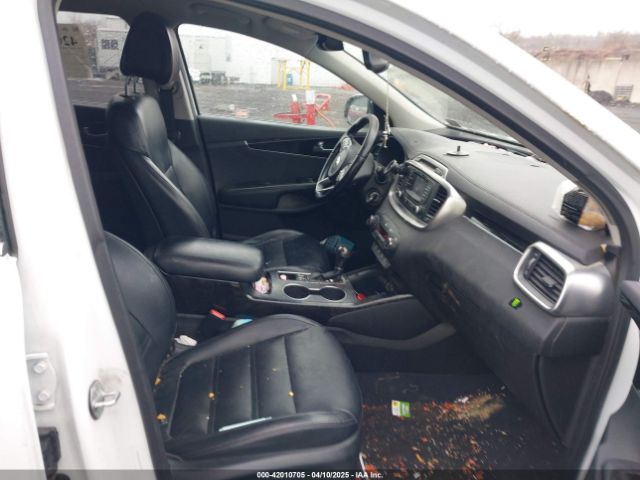 5XYPHDA50GG008709 KIA Sorento 3.3l Ex