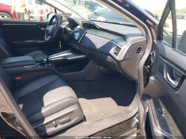 JHMZC5F33JC011358 Honda Clarity Plug-in Hybrid Touring