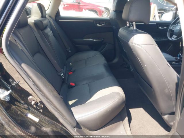 JHMZC5F33JC011358 Honda Clarity Plug-in Hybrid Touring