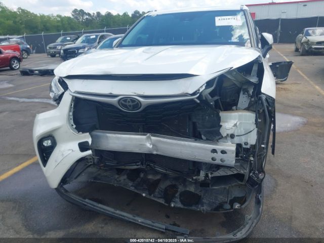 5TDZZRAH7MS516123 Toyota Highlander Le