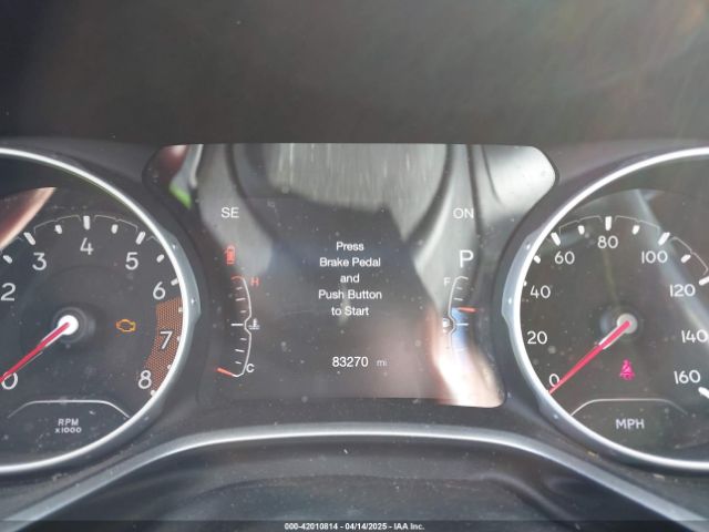 3C4NJDBB9JT253055 Jeep Compass Latitude 4x4