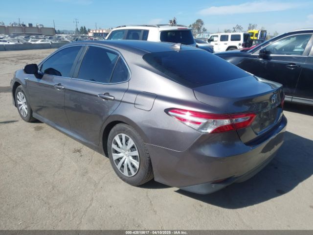 4T1B31HK9JU502409 Toyota Camry Hybrid Le