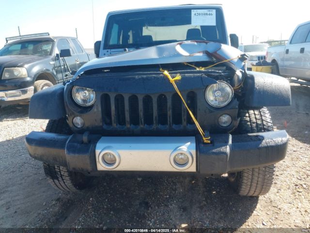 1C4AJWAG5GL204706 Jeep Wrangler Sport