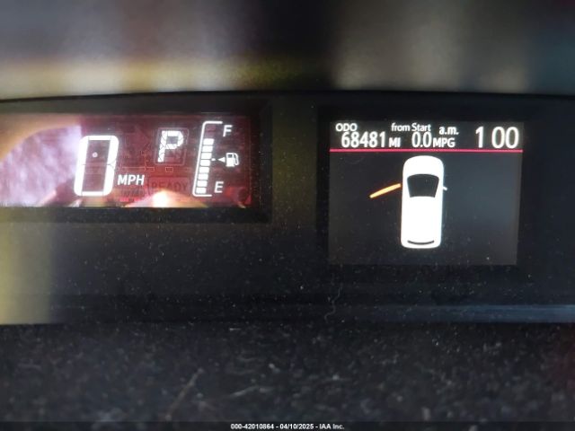 JTDKDTB39G1122107 Toyota Prius C Two