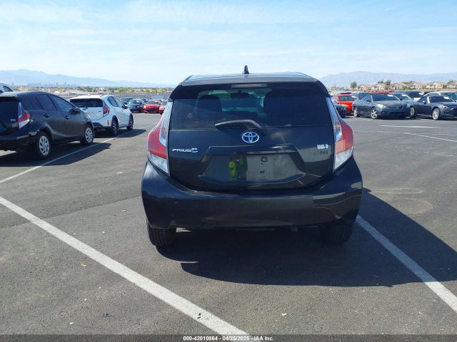 JTDKDTB39G1122107 Toyota Prius C Two