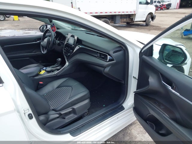 4T1T11AK9MU495003 Toyota CAMRY SE