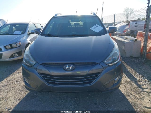 KM8JU3AG9FU968097 Hyundai TUCSON SE