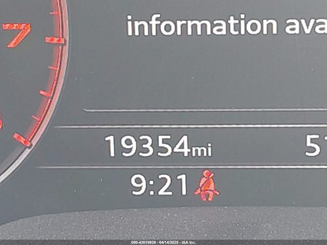 WA1VAAF73JD015948 Audi Q7 3.0t Premium
