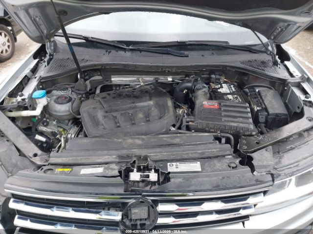 3VV1B7AX9KM110873 Volkswagen Tiguan 2.0t S