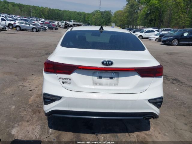 3KPF24AD0LE211515 KIA Forte Lxs