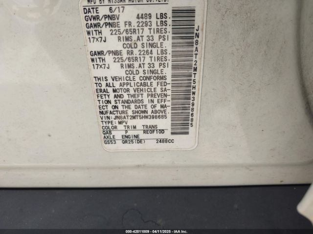 JN8AT2MT5HW398685 Nissan ROGUE SV
