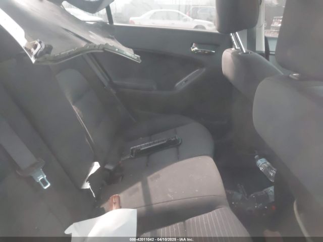 KNAFX4A61E5081257 KIA FORTE LX
