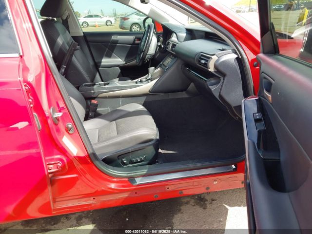 JTHBA1D29J5074219 Lexus IS 300